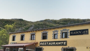 ALOJAMIENTO RESTAURANTE el rabocan pola de gordon