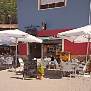 RESTAURANTE cafe baleo pola de gordon