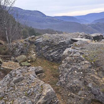 Trincheras y parapetos de La Pola de Gordón Trincheras y parapetos de La Pola de Gordón