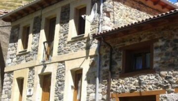 ALOJAMIENTO casa rural peñalaza villamanin