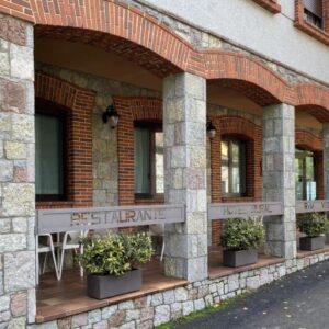 ALOJAMIENTO hotel rural rio viejo villamanin
